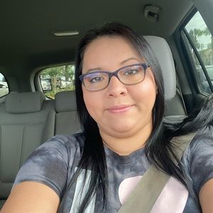 Meet your Posher, Ivette